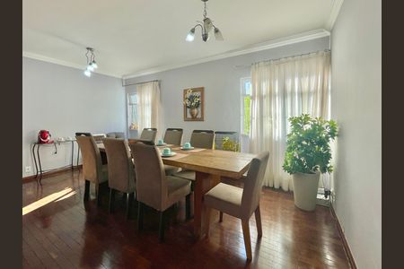 Apartamento à venda com 137m², 4 quartos e 1 vaga