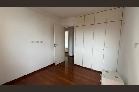 Apartamento à venda com 3 quartos, 80m² em Moema, São Paulo