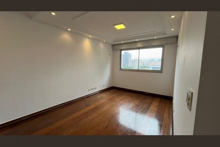 Apartamento à venda com 3 quartos, 80m² em Moema, São Paulo