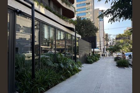 Apartamento à venda com 398m², 3 quartos e 4 vagas