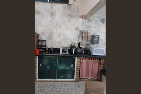 Casa à venda com 170m², 3 quartos e 4 vagas Casa à venda com 170m², 3 quartos e 4 vagasÁrea de Lazer