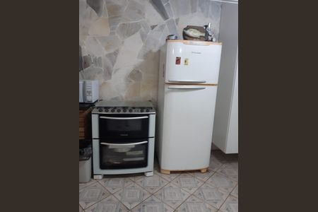 Casa à venda com 170m², 3 quartos e 4 vagas Casa à venda com 170m², 3 quartos e 4 vagasCozinha