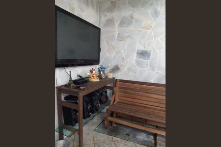 Casa à venda com 170m², 3 quartos e 4 vagas Casa à venda com 170m², 3 quartos e 4 vagasCozinha