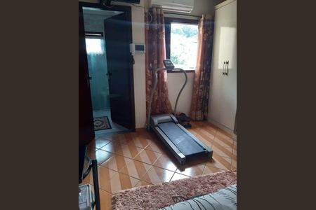 Quarto de casa à venda com 3 quartos, 170m² em Horto Florestal, São Paulo