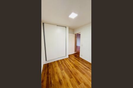 Apartamento à venda com 70m², 2 quartos e 1 vaga