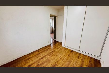 Apartamento à venda com 70m², 2 quartos e 1 vaga