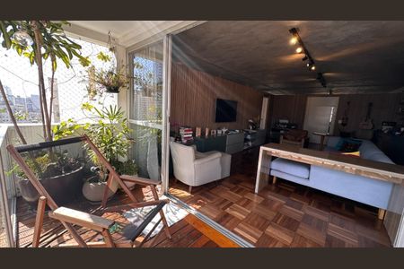Apartamento à venda com 133m², 3 quartos e 2 vagas