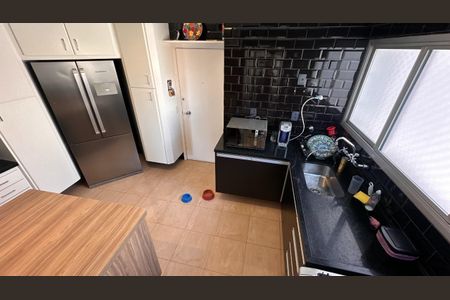 Apartamento à venda com 133m², 3 quartos e 2 vagas