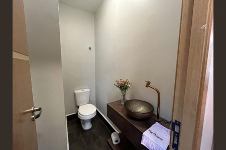 Apartamento à venda com 3 quartos, 160m² em Santa Cecilia, São Paulo