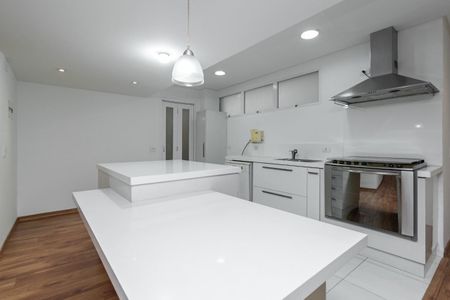 Apartamento à venda com 150m², 3 quartos e 1 vaga