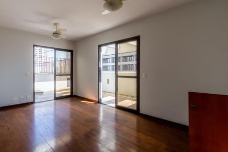 Apartamento à venda com 238m², 3 quartos e 2 vagas