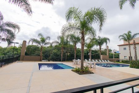 Apartamento para alugar com 48m², 2 quartos e 1 vaga Apartamento para alugar com 48m², 2 quartos e 1 vagaÁrea comum - Piscina infantil