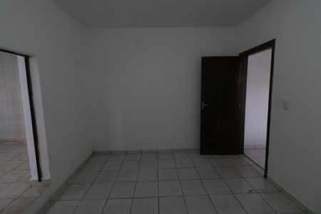 Quarto 2 de casa para alugar com 2 quartos, 196m² em Vila Yolanda, Osasco