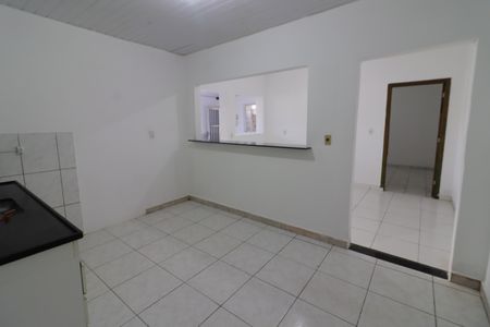Casa para alugar com 196m², 2 quartos e 1 vagaBanheiroCozinha
