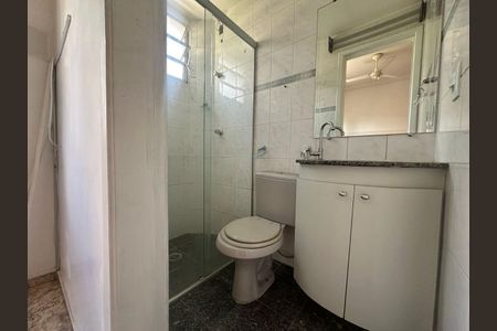 Banheiro da suíte de apartamento para alugar com 3 quartos, 60m² em Silveira, Belo Horizonte