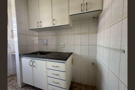 Cozinha de apartamento para alugar com 3 quartos, 60m² em Silveira, Belo Horizonte