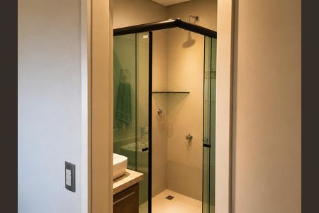 Banheiro de apartamento à venda com 3 quartos, 83m² em Retiro, Jundiaí