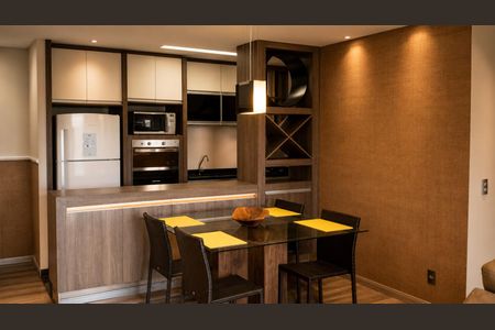 Apartamento à venda com 83m², 3 quartos e 2 vagas Apartamento à venda com 83m², 3 quartos e 2 vagasSala