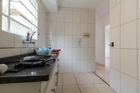 Apartamento para alugar com 52m², 2 quartos e 1 vaga Apartamento para alugar com 52m², 2 quartos e 1 vagaCozinha e Área de Serviço