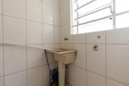 Apartamento para alugar com 52m², 2 quartos e 1 vaga Apartamento para alugar com 52m², 2 quartos e 1 vagaCozinha e Área de Serviço