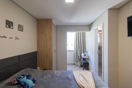 Suíte 1 de casa de condomínio à venda com 2 quartos, 115m² em Jd. Talarico, São Paulo