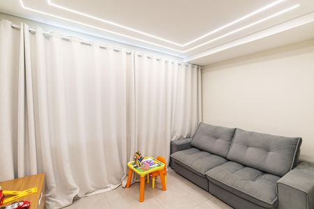 Sala e Cozinha de casa de condomínio à venda com 2 quartos, 115m² em Jd. Talarico, São Paulo