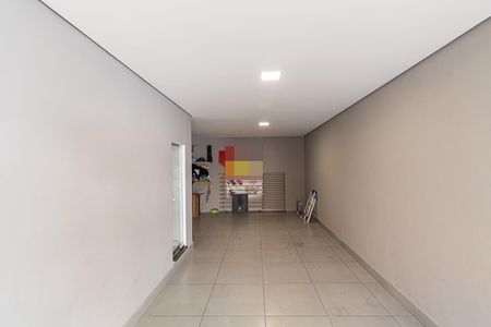 Garagem de casa de condomínio à venda com 2 quartos, 115m² em Jd. Talarico, São Paulo