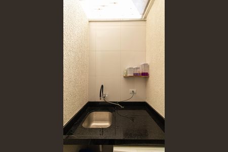 Área de Serviço de casa de condomínio à venda com 2 quartos, 115m² em Jd. Talarico, São Paulo