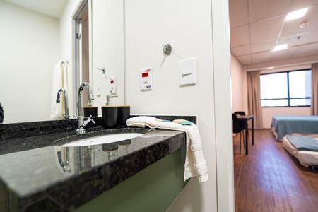 Studio para alugar com 17m², 1 quarto e sem vaga Studio para alugar com 17m², 1 quarto e sem vagaBanheiro