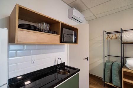 Studio para alugar com 17m², 1 quarto e sem vaga Studio para alugar com 17m², 1 quarto e sem vagaCozinha
