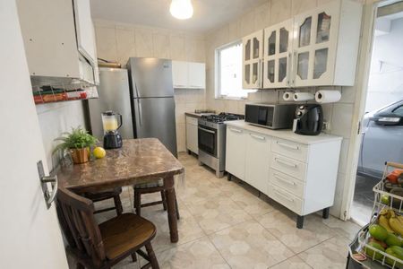 Casa para alugar com 210m², 3 quartos e 3 vagas
