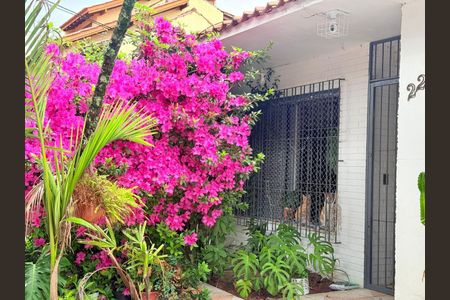 Casa para alugar com 3 quartos, 210m² em Nonoai, Porto Alegre