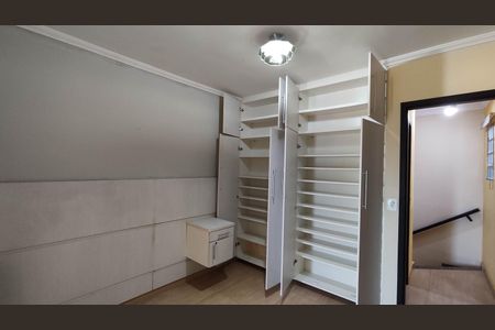 Casa à venda com 116m², 3 quartos e 2 vagas Casa à venda com 116m², 3 quartos e 2 vagasQuarto 2