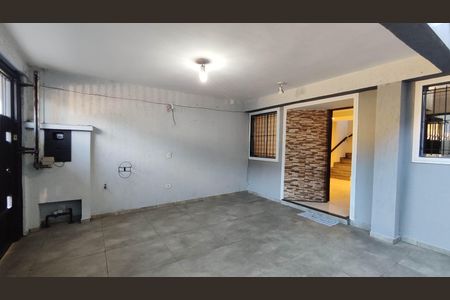 Garagem de casa à venda com 3 quartos, 116m² em Jardim Helena, São Paulo