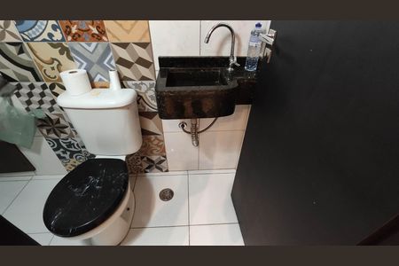 Banheiro 1 de casa à venda com 3 quartos, 116m² em Jardim Helena, São Paulo