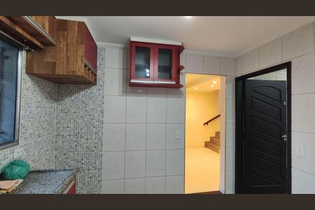 Casa à venda com 116m², 3 quartos e 2 vagas Casa à venda com 116m², 3 quartos e 2 vagasCozinha