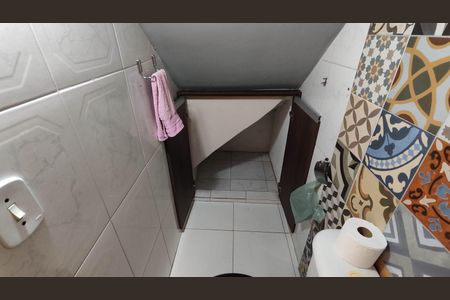 Casa à venda com 116m², 3 quartos e 2 vagas Casa à venda com 116m², 3 quartos e 2 vagasBanheiro 1