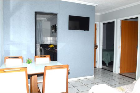 Sala de apartamento para alugar com 2 quartos, 43m² em Vista do Sol, Belo Horizonte