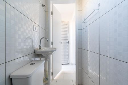 Banheiro  de apartamento para alugar com 1 quarto, 38m² em Jardim Oriental, São Paulo