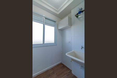 Área de Serviço de apartamento para alugar com 2 quartos, 48m² em Chácara Granja Velha, Cotia