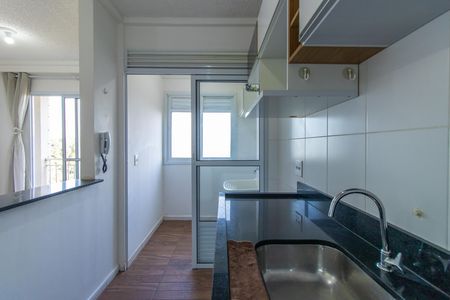 Cozinha de apartamento para alugar com 2 quartos, 48m² em Chácara Granja Velha, Cotia