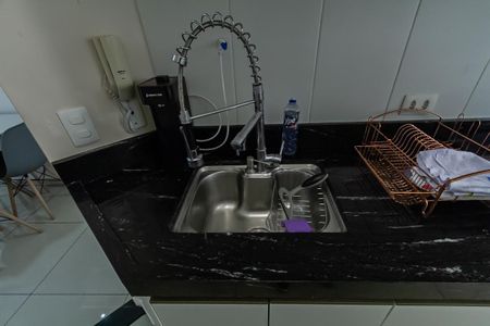 Apartamento à venda com 56m², 2 quartos e 1 vaga Apartamento à venda com 56m², 2 quartos e 1 vagaCozinha e Área de Serviço