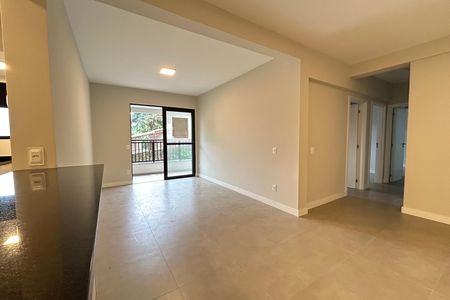 Sala de apartamento para alugar com 3 quartos, 99m² em Saco Grande, Florianópolis