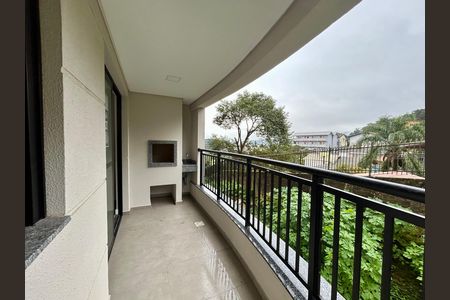 Apartamento para alugar com 99m², 3 quartos e 1 vaga Apartamento para alugar com 99m², 3 quartos e 1 vagaVaranda