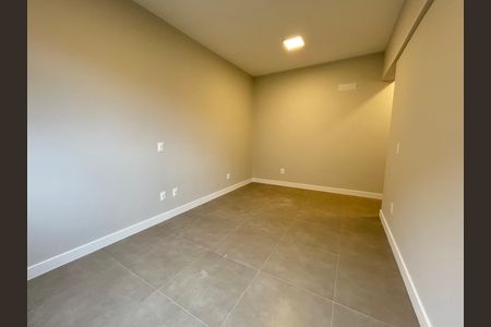 Suíte  de apartamento para alugar com 3 quartos, 99m² em Saco Grande, Florianópolis