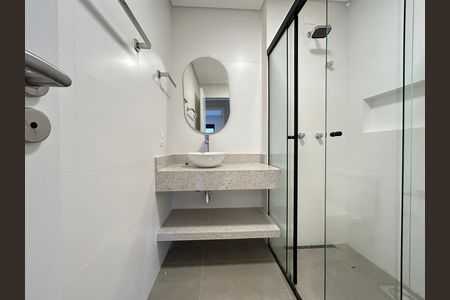 Banheiro Social de apartamento para alugar com 3 quartos, 99m² em Saco Grande, Florianópolis