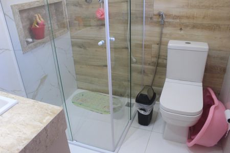 Casa para alugar com 300m², 4 quartos e 4 vagasBanheiro da Suíte 2