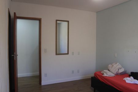Casa para alugar com 300m², 4 quartos e 4 vagasSuíte 1