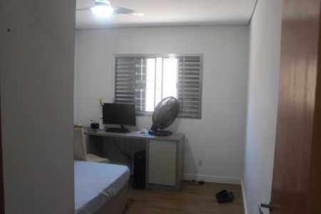 Casa para alugar com 300m², 4 quartos e 4 vagasQuarto 1