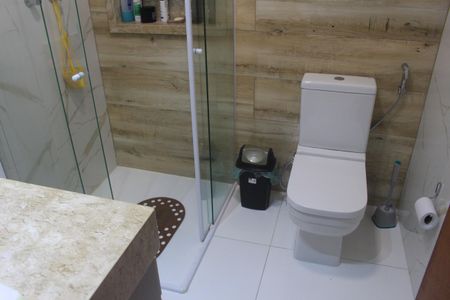Casa para alugar com 300m², 4 quartos e 4 vagasBanheiro da Suíte 1